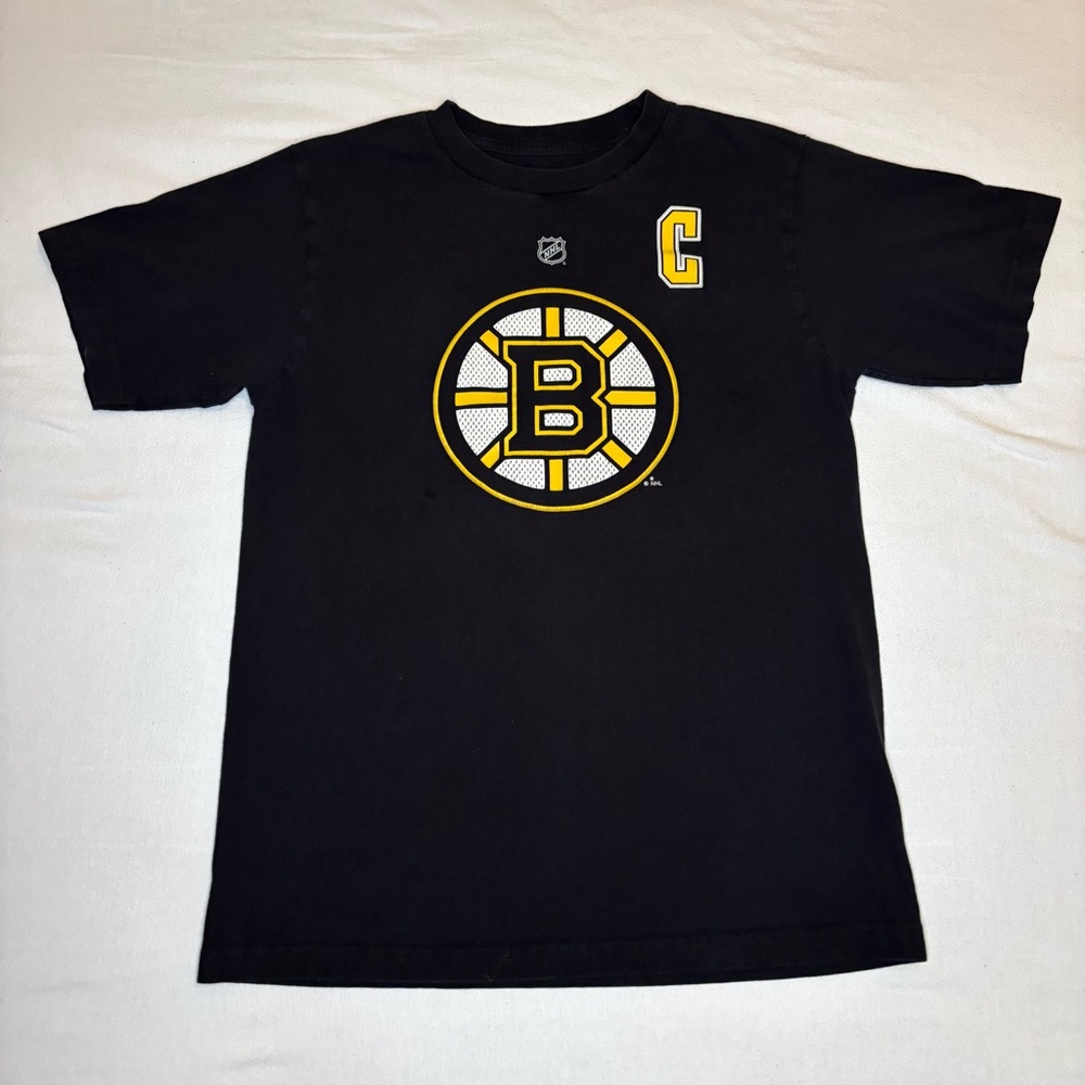 Boston‎ Bruins NHL Chara #33 Reebok Black T-Shirt Mens M